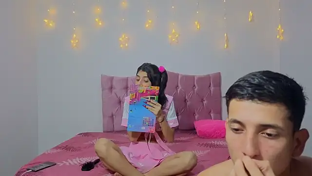 makiandjimmy online show from January 5, 9:51 pm