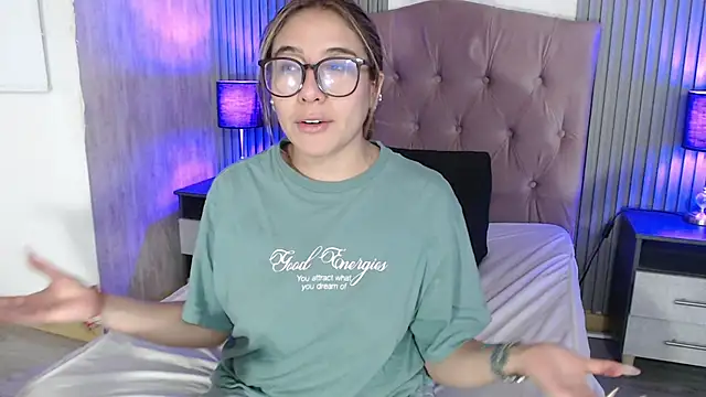 Bonnali lune online show from March 14, 4:35 am