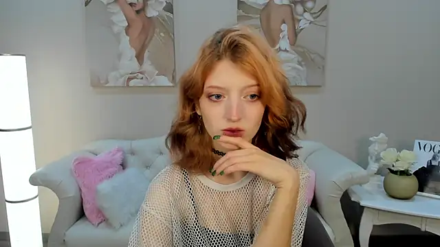 MistyMarlo online show from September 29, 6:02 pm