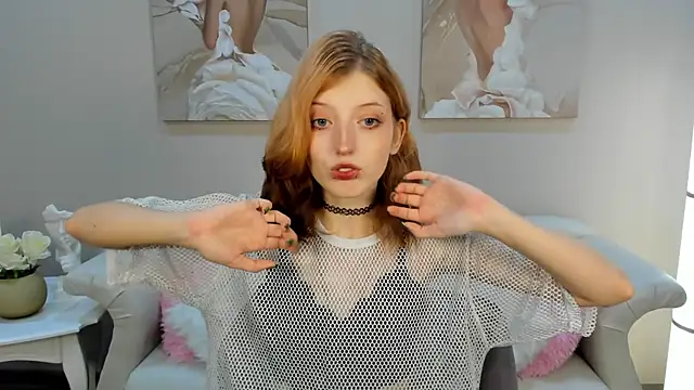 MistyMarlo online show from October 4, 6:23 pm