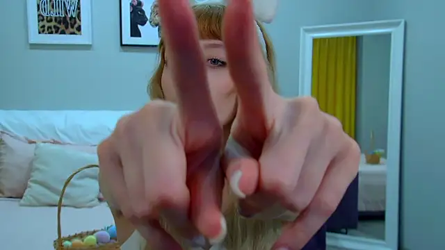 MistyMarlo online show from April 5, 6:51 pm