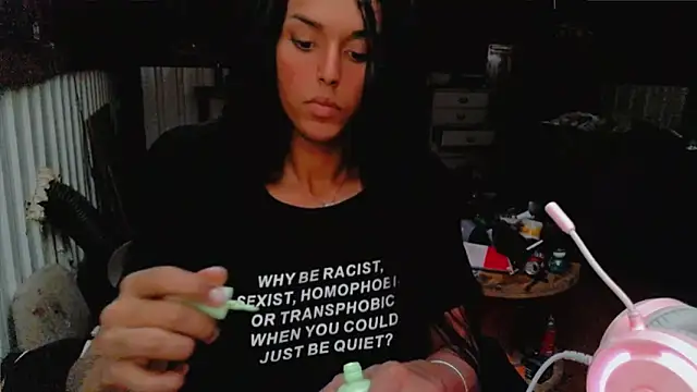 HTXBBY3130 online show from October 4, 3:34 am