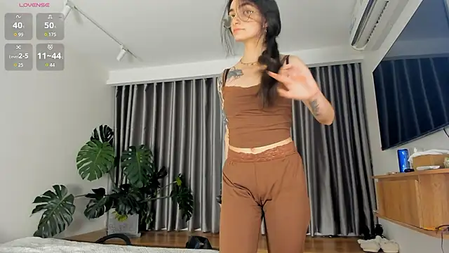 Morena Dolce online show from March 20, 1:16 pm