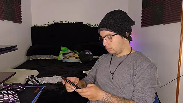 Conor Taylor online show from April 10, 2:45 pm