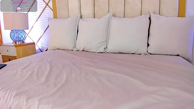 cocoamore online show from December 21, 11:58 am