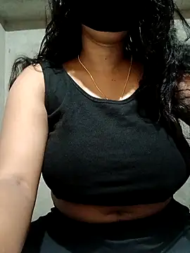 DiyaRoy49 online show from October 3, 5:18 pm