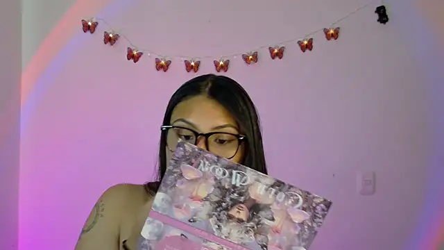 Linda andrew online show from March 26, 2:41 pm