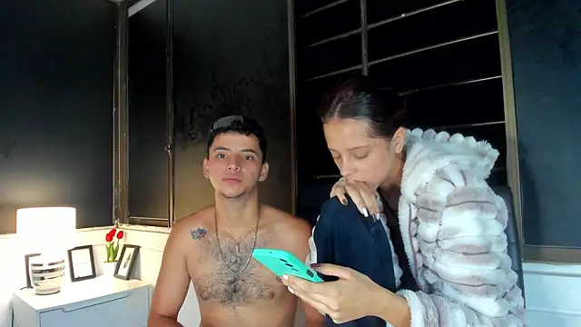 HellAndDante  online show from January 14, 4:39 am