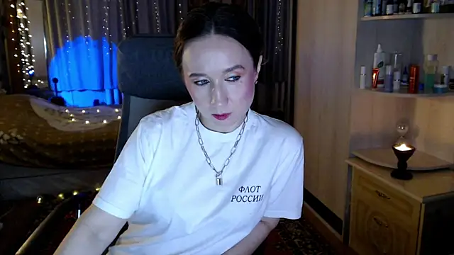 ClassyInna online show from January 8, 4:38 am