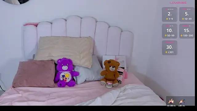 Sofia Stanley online show from March 26, 4:14 am