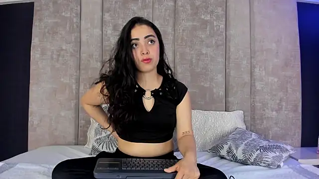 NickandAbby  online show from February 21, 7:47 pm