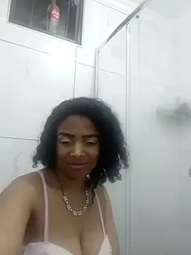 SEXYMOANSXX online show from October 5, 8:14 pm