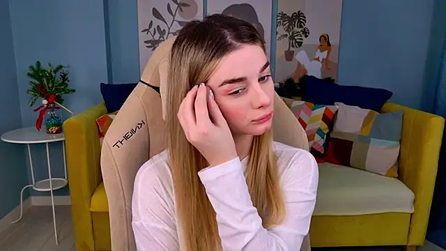 SweetyLicky online show from January 10, 4:11 pm