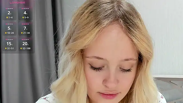 Julliakoill online show from October 11, 7:57 am