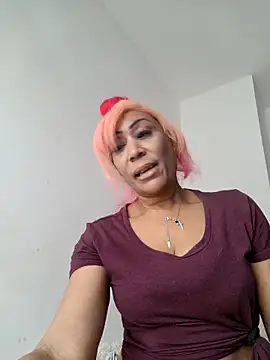 iamlalamilano online show from April 2, 2:14 pm