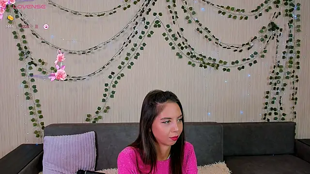 JenniferDavies online show from October 14, 12:02 am