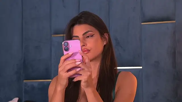 YasminaMoon online show from September 11, 5:19 am