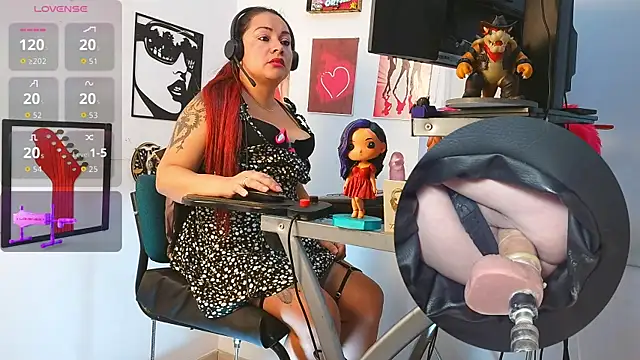 leidydi223 online show from April 2, 9:01 pm