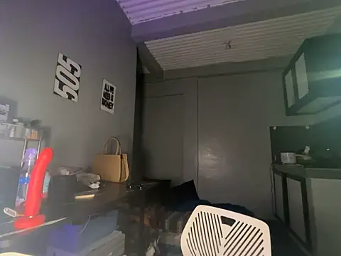 PinayLina18 online show from April 19, 1:16 am