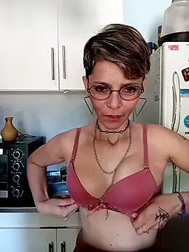 Lulypsicologasexual online show from October 19, 4:31 pm