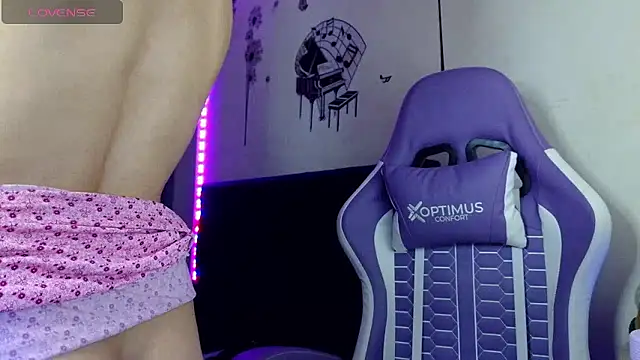 AvlieQueen online show from January 10, 9:03 am