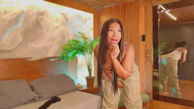 alisonn moon online show from March 25, 10:56 pm