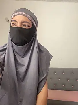 jade nassar online show from September 9, 9:36 pm