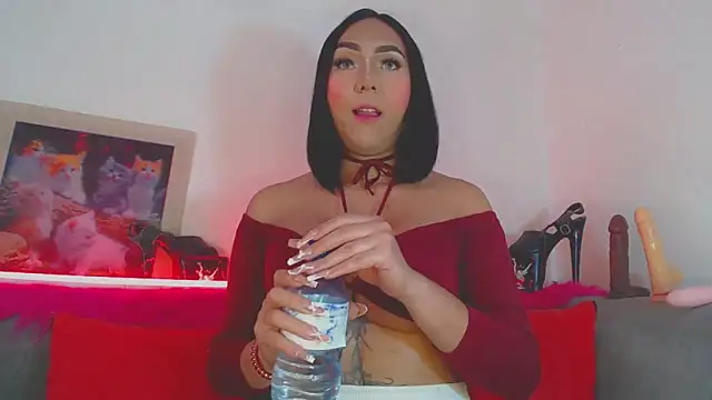 vicky gill online show from October 7, 9:19 pm