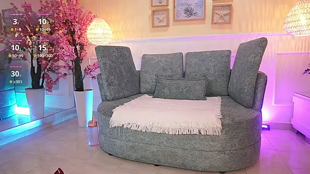 LoonaNyx online show from November 17, 11:33 am