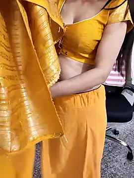 Shalu G online show from October 5, 5:07 pm