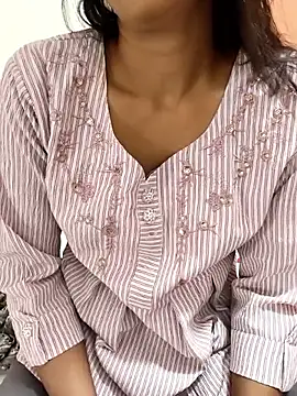 Shalu G online show from October 22, 8:30 am