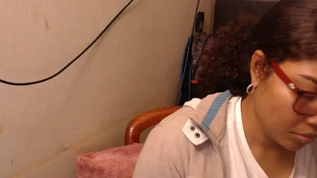 madelene online show from March 2, 11:54 pm