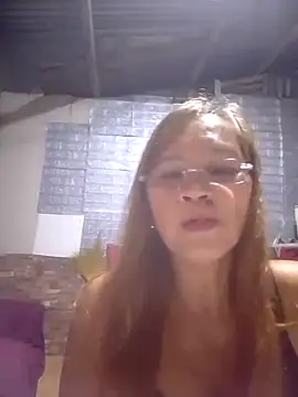 SexyHottMom online show from September 26, 2:15 pm