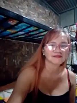 SexyHottMom online show from April 4, 1:43 pm