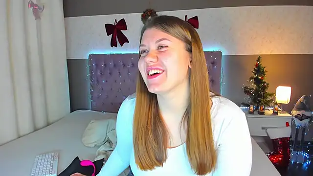 NikkiBustt online show from December 17, 6:17 am