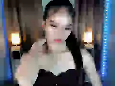 LauraSoHot online show from January 15, 9:04 am