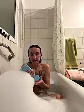 Emilia Mausi online show from December 15, 8:14 pm