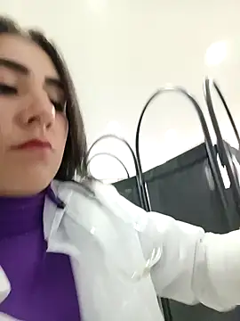 CAROLINE  07 online show from April 17, 7:16 pm