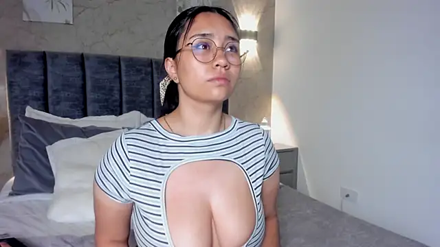 Karoll Teyes online show from January 8, 11:47 am