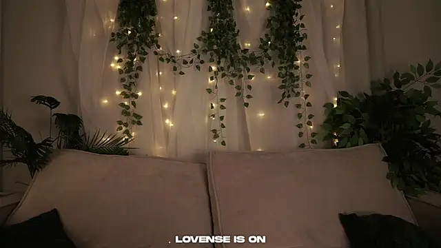 JodyBruster online show from November 24, 11:12 am