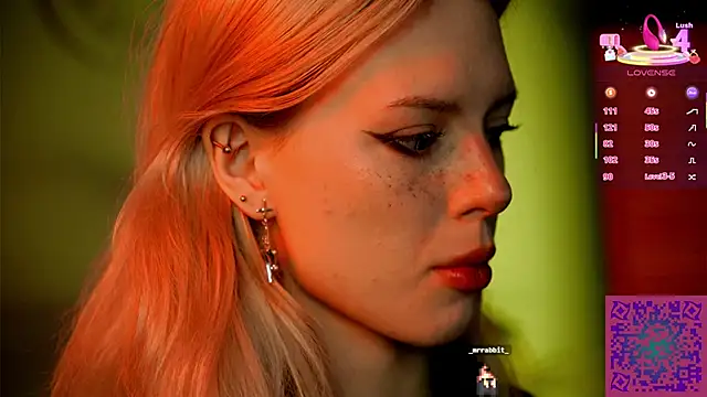 Nelly Carroll online show from September 30, 10:58 pm