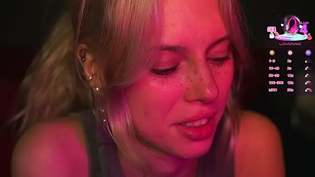 Nelly Carroll online show from November 12, 11:47 pm