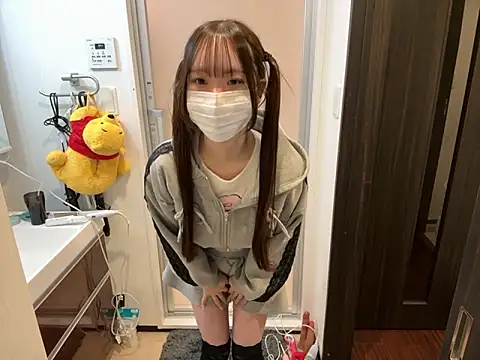 nano-da-u online show from November 18, 6:42 pm