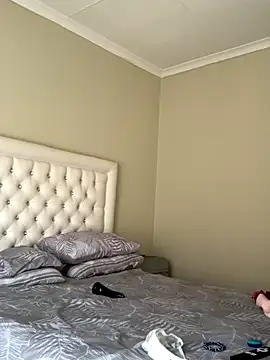 XXXquisiteVixen online show from September 25, 11:53 am