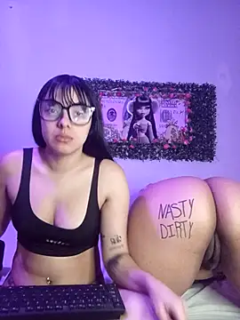 Sweet Dirty Baby online show from November 3, 2:48 am
