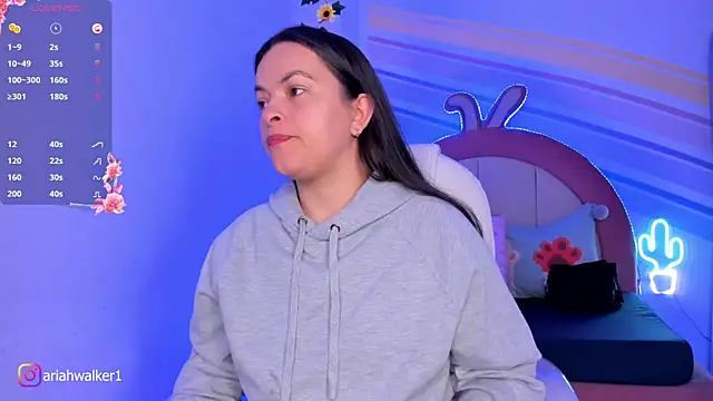 Ariah Walker  online show from September 14, 3:48 am