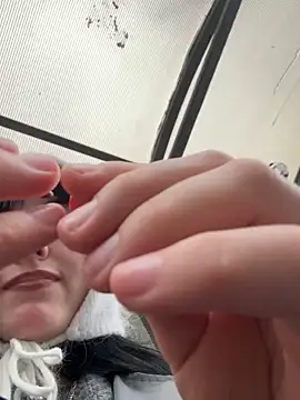 Only April online show from September 20, 2:04 pm