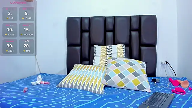 miiarod online show from October 16, 7:05 pm