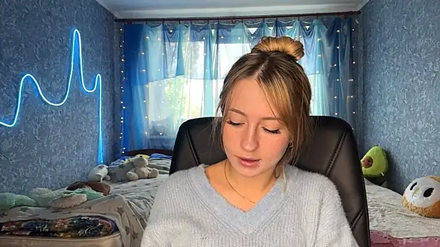 Jetta Corsacami online show from October 15, 8:28 am