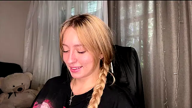 Jetta Corsacami online show from September 21, 11:31 am